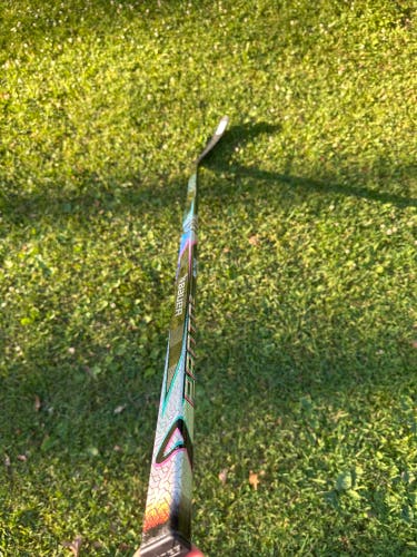 Senior Bauer Proto2 Right Handed Hockey Stick P28 77 Flex Pro Stock (New)