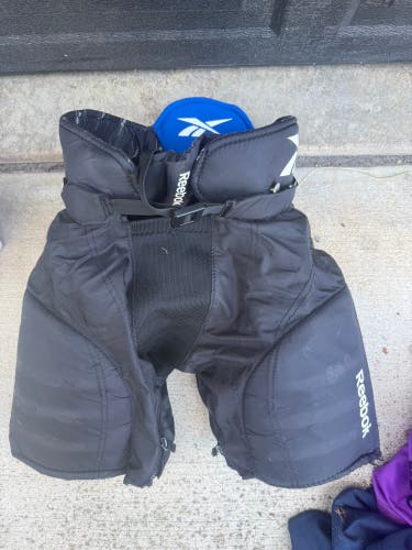 Junior Small Reebok 3K Hockey Pants (Used)