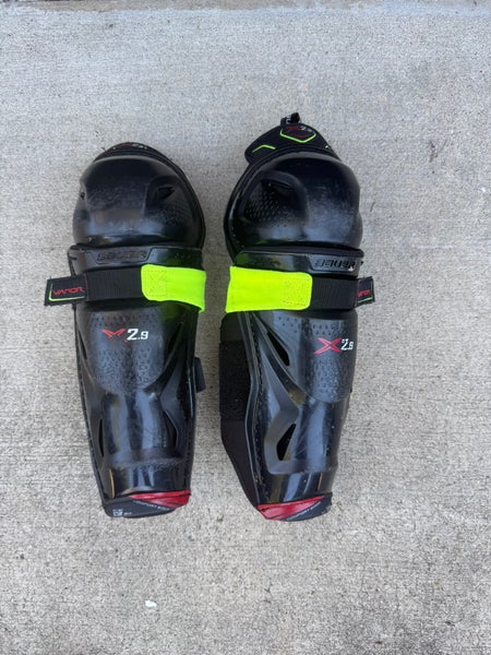 Junior Bauer Vapor 11" Shin Pads (Used)