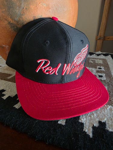 Detroit Red Wings The Game Script Font Black/Red Vintage Snapback Hat