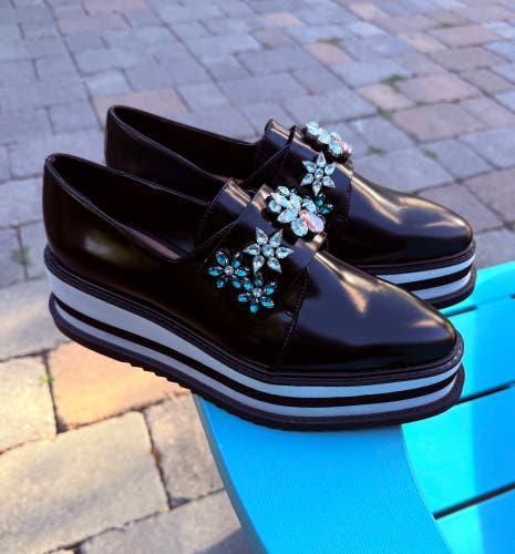 Womens ZARA "Derby" Rhinestone Embellished Almond Toe Platform Oxfords Size 7.5