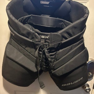 Senior Medium Bauer GSX Hockey Goalie Pants (Used) Black