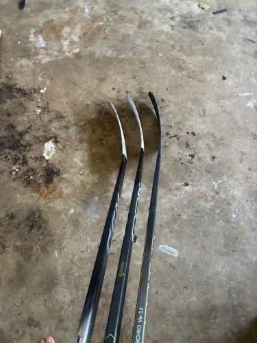 Senior CCM Right Handed Hockey Stick Toe Pattern 90 Flex Pro Stock (Used)