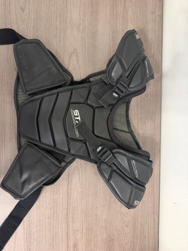Large Adult STX Shadow Shoulder Pads (Used)