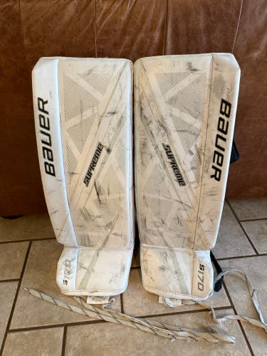 Medium Bauer Supreme S170 Goalie Leg Pads (Used)