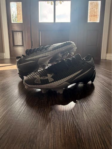 New Men's Size 12 Under Armour Blur Pro Football Cleats