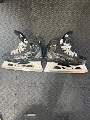 Black Bauer Supreme Elite Hockey Skates Wide Width Size 4 (Used)