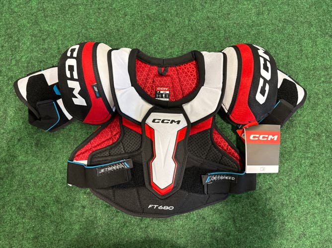 CCM JetSpeed FT680 Shoulder Pads (New) | Junior Large