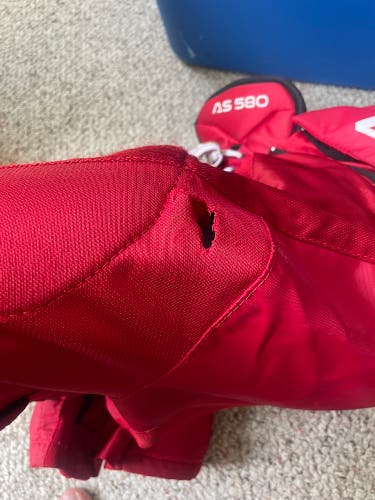 Junior Small CCM Tacks AS 580 Hockey Pants (Used)