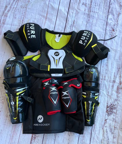 Pure Hockey Starter Kit - Junior Medium (Used)