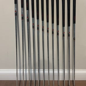 Men's Right Handed Clubs (Full Set) Regular Flex 12 Pieces (Used)