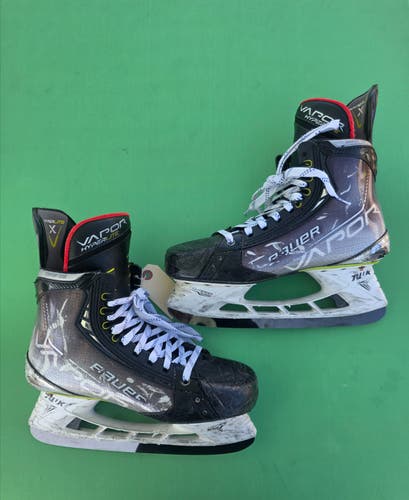 Senior Bauer Vapor Hyperlite Hockey Skates | Size 9.5 Fit 1