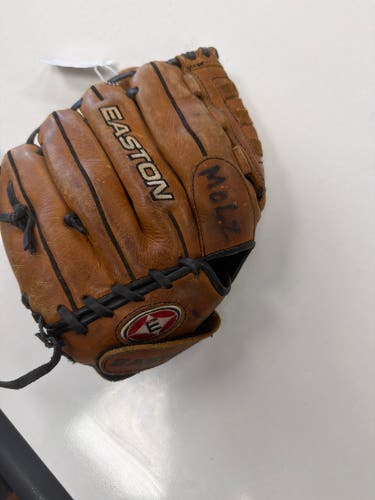 Easton Natural Youth Series NATY2000 RH Infield Baseball Glove 10.5" (Used)