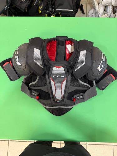 CCM JetSpeed FT390 Shoulder Pads | Senior Small