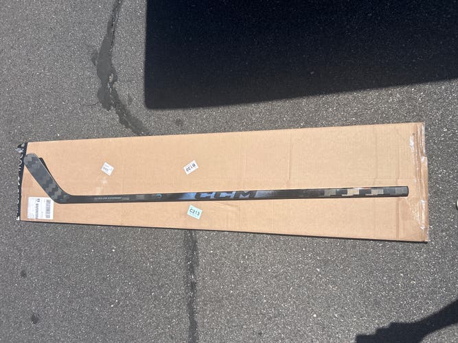 Intermediate CCM Ribcor Trigger 10 Pro Right Handed Hockey Stick P92M 65 Flex (New)