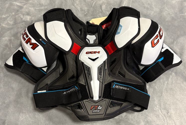 Small Senior CCM JetSpeed FT6 Pro Shoulder Pads (Used)