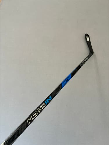 New 60 Flex P92 Intermediate Bauer Nexus 1N Left Hand Hockey Stick