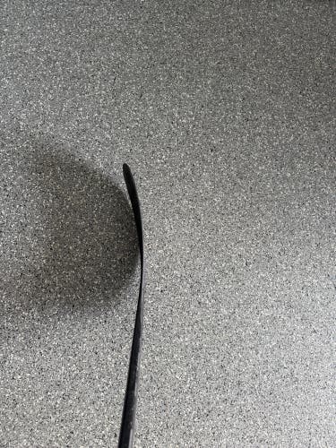 Senior Bauer Vapor Hyperlite 2 Right Handed Hockey Stick P92 102 Flex Pro Stock (Used)