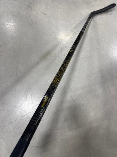 Senior CCM Tacks AS-V Hockey Stick Right Handed P29 70 Flex (Used)