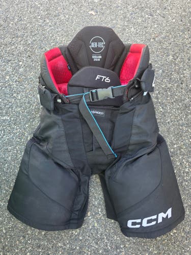 Black Junior XL CCM JetSpeed FT6 Hockey Pants (Used)