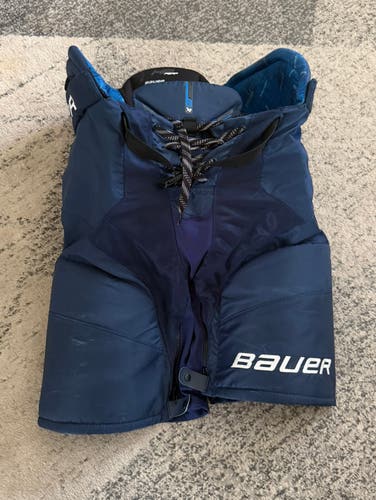 Used Navy Senior Bauer Hp perf pants Medium