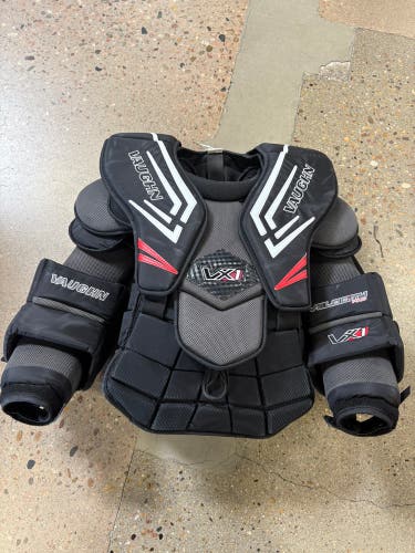 Senior Medium Vaughn Velocity VX1 Pro Goalie Chest Protector (Used)