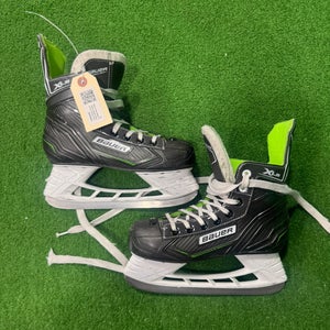 Junior Bauer X-LS Hockey Skates Regular Width Size 3 (Used)