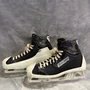 Senior Bauer Supreme NXG Hockey Goalie Skates Regular Width Pro Stock 10 (Used)