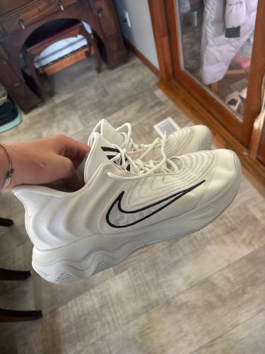 White Men's Size M 12.0 (W 13.0) Adult Nike Giannis Immortality Shoes (New)