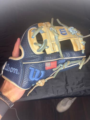 2024 Wilson A2000 RH Infield Baseball Glove 11.25" (New)