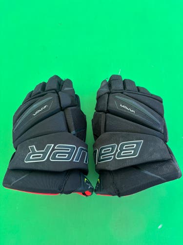 Black Senior Bauer Vapor 2X Pro Gloves 15"