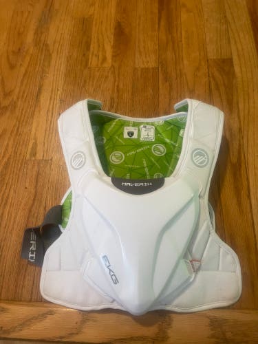 Large Adult Maverik M6 Shoulder Pads (New)