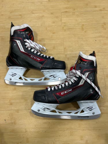 Senior CCM JetSpeed Hockey Skates Regular Width 12 (New)