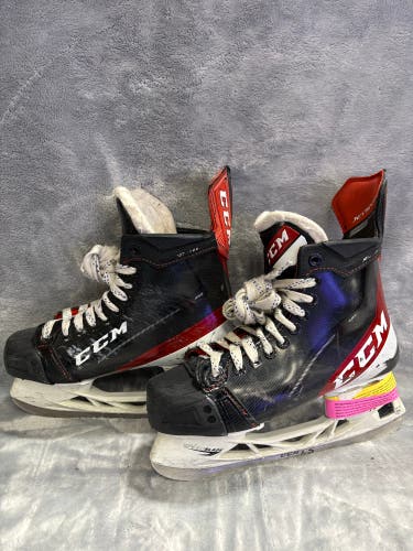 Senior CCM JetSpeed FT485 Hockey Skates Regular Width Size 6 (Used)