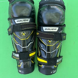 MISMATCHED SIZES Youth Bauer Supreme Mach Shin Pads 8” Left and 9” Right
