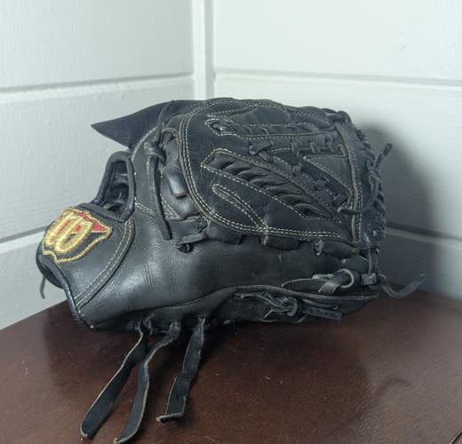 Wilson Japan Staff Pitcher's Baseball Glove 12" - IMPORTED