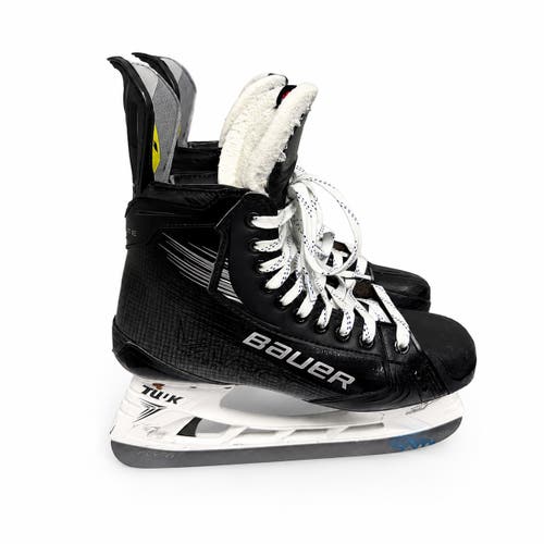 Pro Stock Bauer Vapor Hyperlite 2 Hockey Skates Size 8D