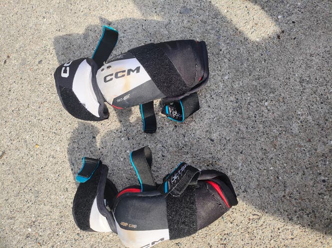 Junior Large CCM Vibe Elbow Pads (Used)