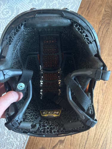 Medium CCM Super Tacks X Helmet (Used)