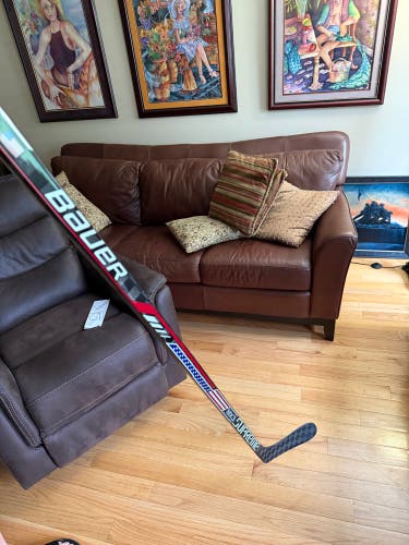 TRENT FREDERIC NATIONAL TEAM DEVELOPMENT PROGRAM BAUER SUPREME MX3. USA COLORS