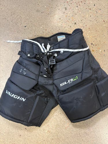 Black Intermediate XL Vaughn Ventus SLR4 Hockey Goalie Pants (Used)