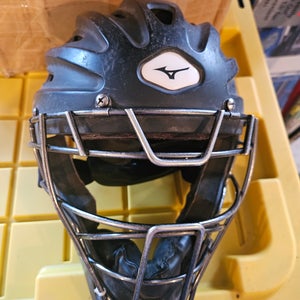 Mizuno Samurai Catcher's Mask (Used)