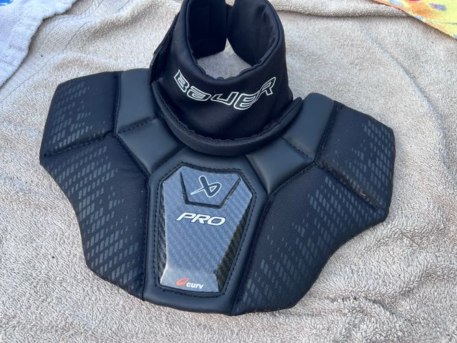 Bauer Jr. Goalie Neck Protector (New)