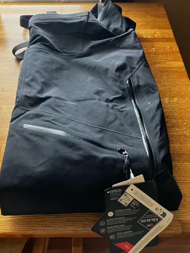 Arc'Teryx Rush Women's Bibs- Size 10 SHORT (New)