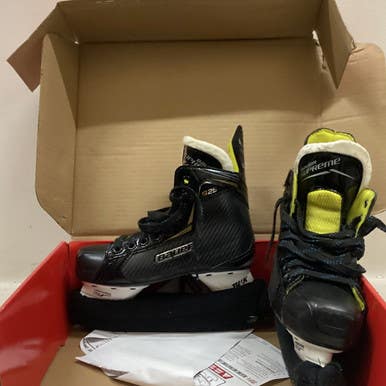 Used Bauer S25 Junior Hockey Skate Junior 02 11725-s000482163