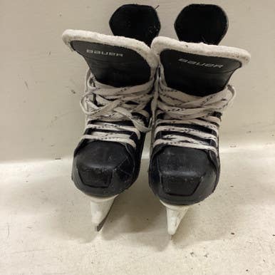 Used Bauer 140 Supreme Intermediate Hockey Skate Intermediate 4.0 11725-s000494974
