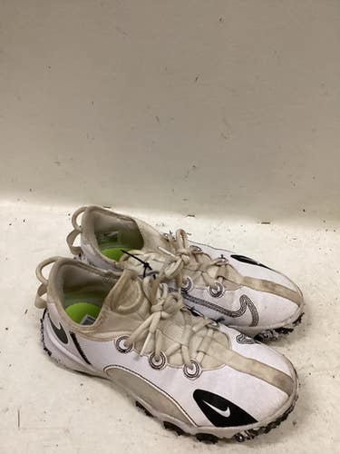 Used Nike Turfs Bb Sb Cleats White And Black Junior 04.5 11725-s000502482