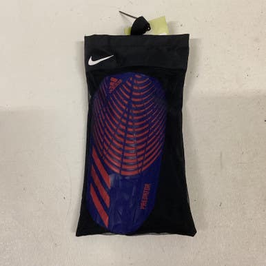 Used Adidas Md Soccer Shin Guards 11725-s000471279