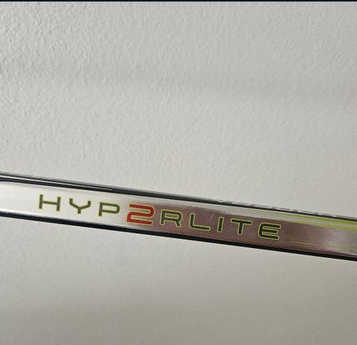 Junior Bauer Vapor Hyperlite 2 Left Hand Hockey Stick P92 40 Flex (Used)