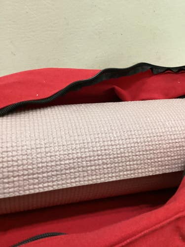 Used Yoga Mat Pink 11725-s000501366